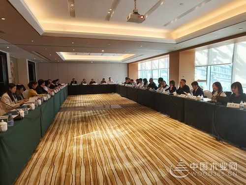 廣西偉新木業投資集團出席林產品檢驗檢測技術國家創新聯盟第二屆理事會第一次會議
